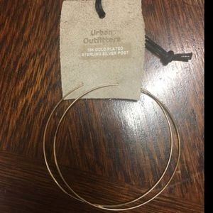 UO hoop earrings set of 2 pairs